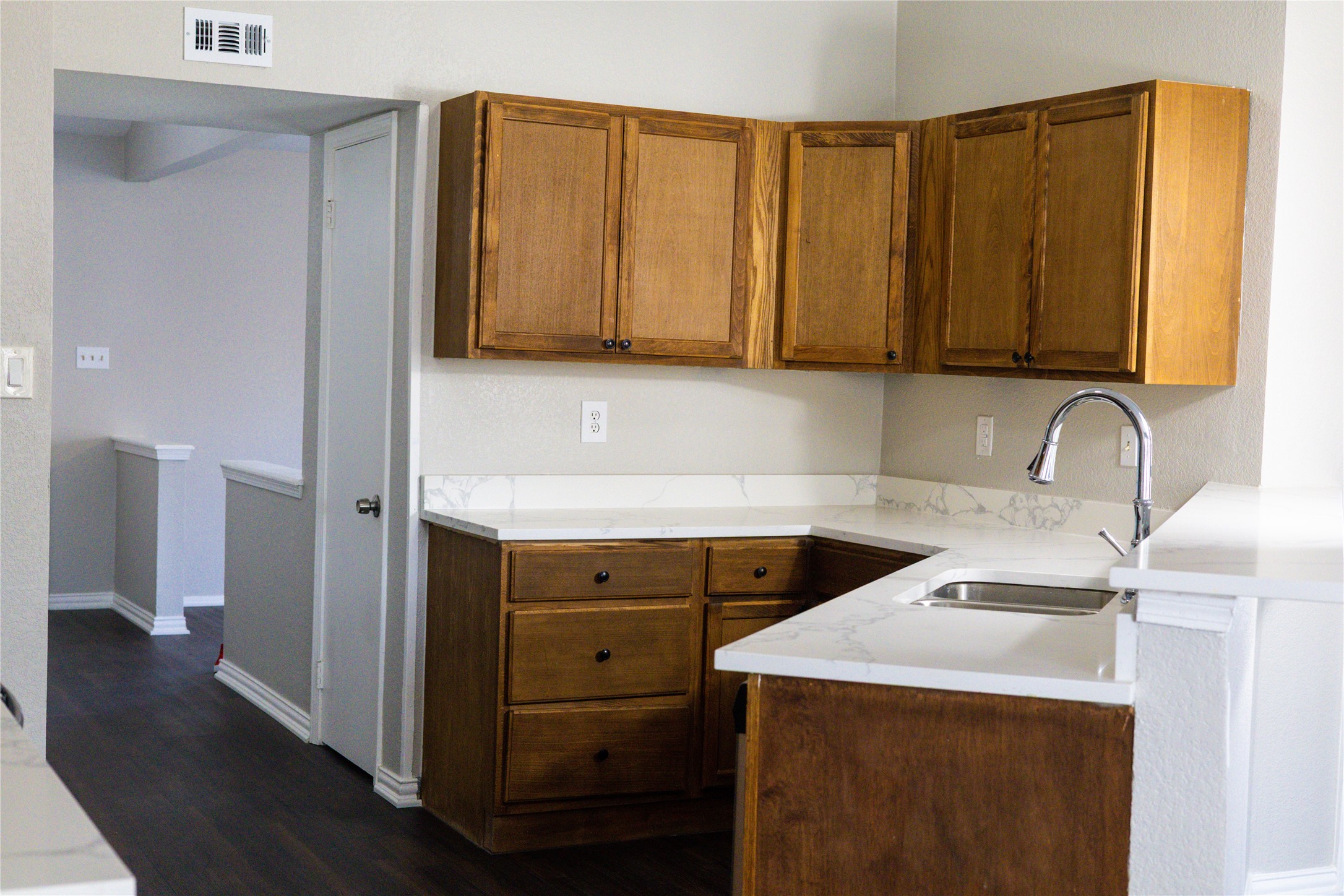 432 Belt Line Cedar Hill TX 75104
