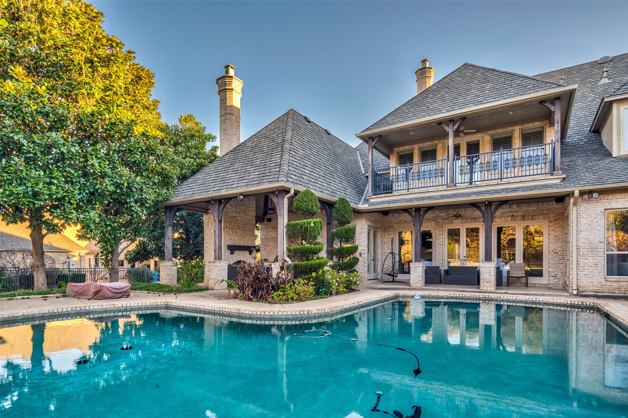 1819 Broken Bend Drive Westlake TX 76262