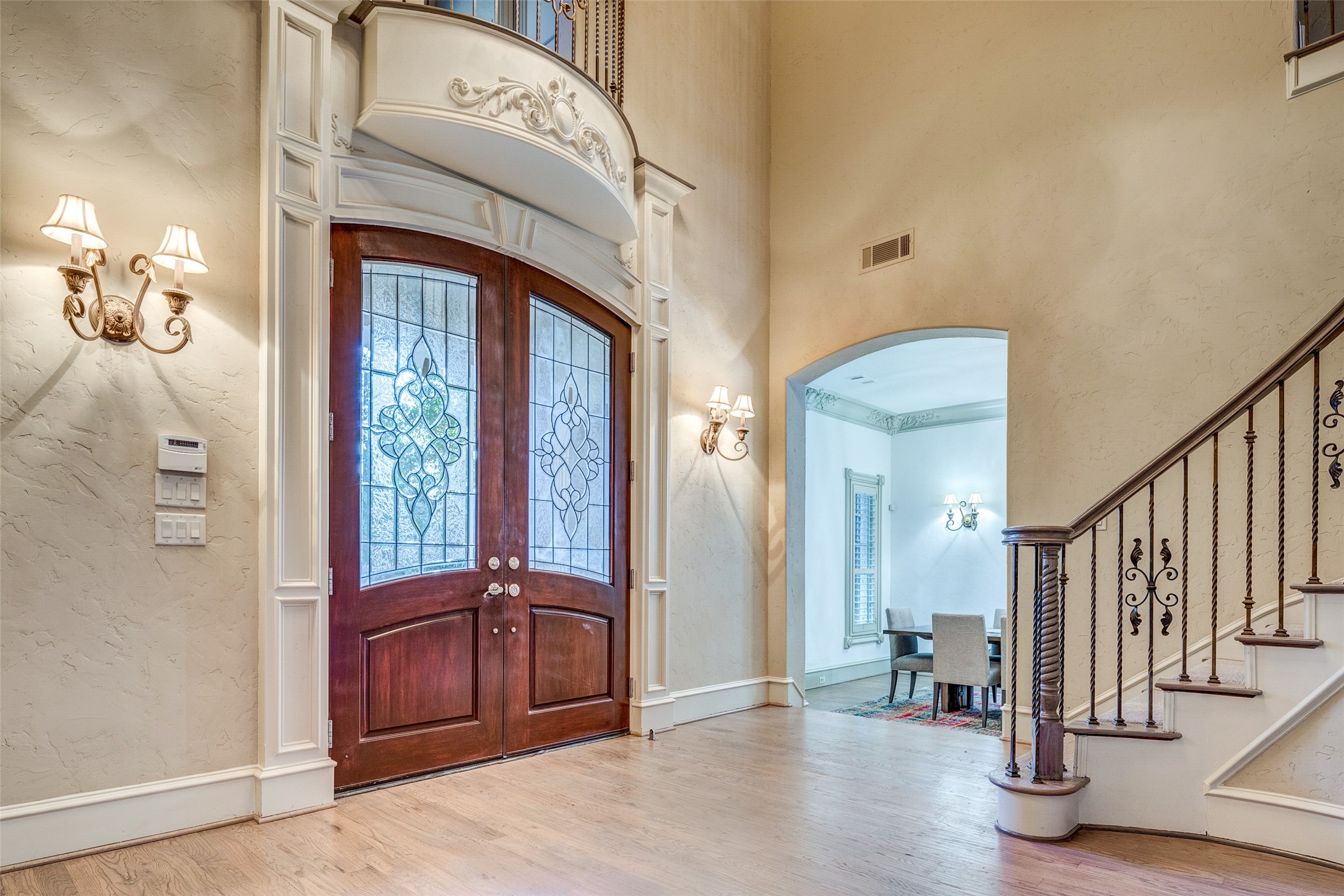 1819 Broken Bend Drive Westlake TX 76262