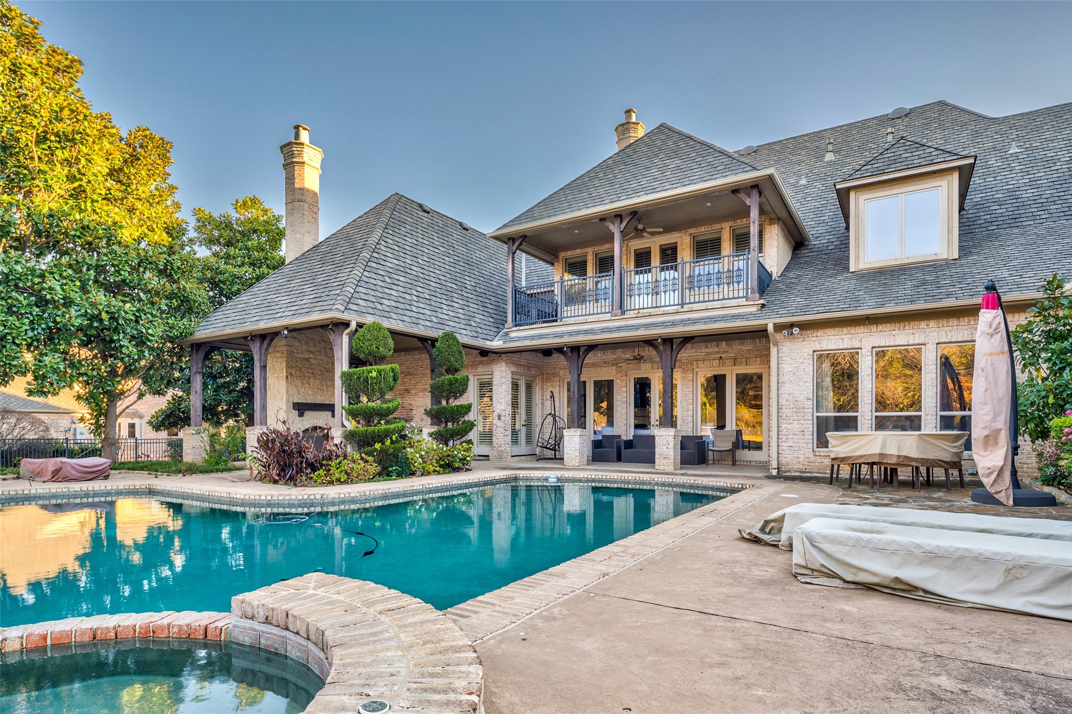 1819 Broken Bend Drive Westlake TX 76262