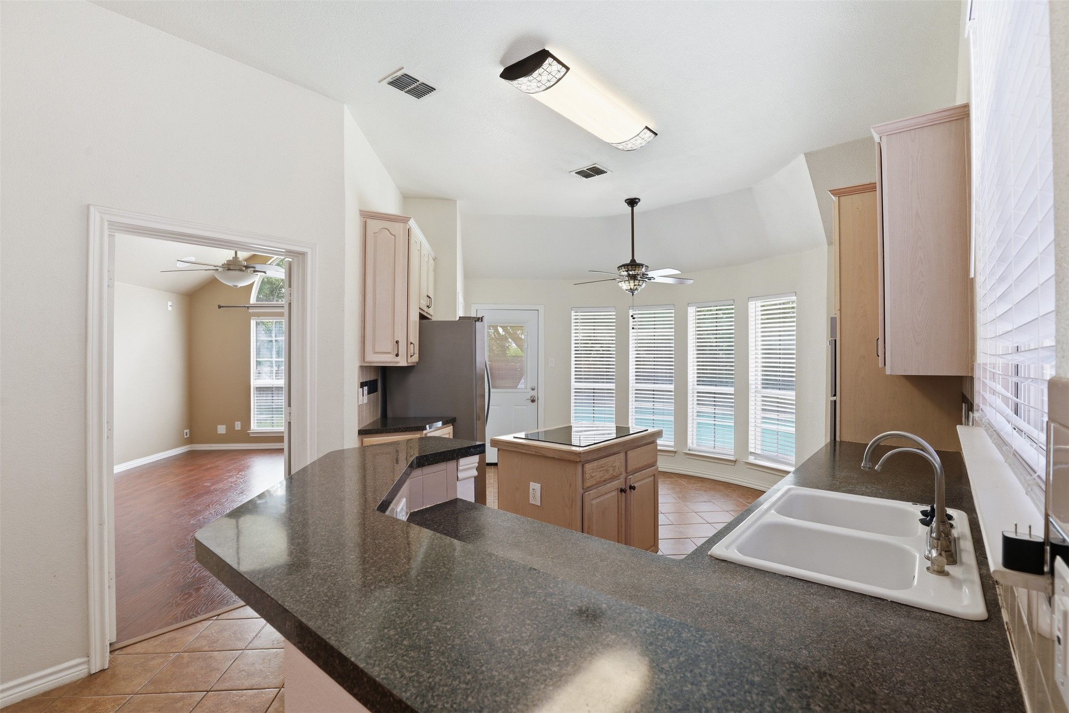 6320 Merritt Way Court Arlington TX 76018
