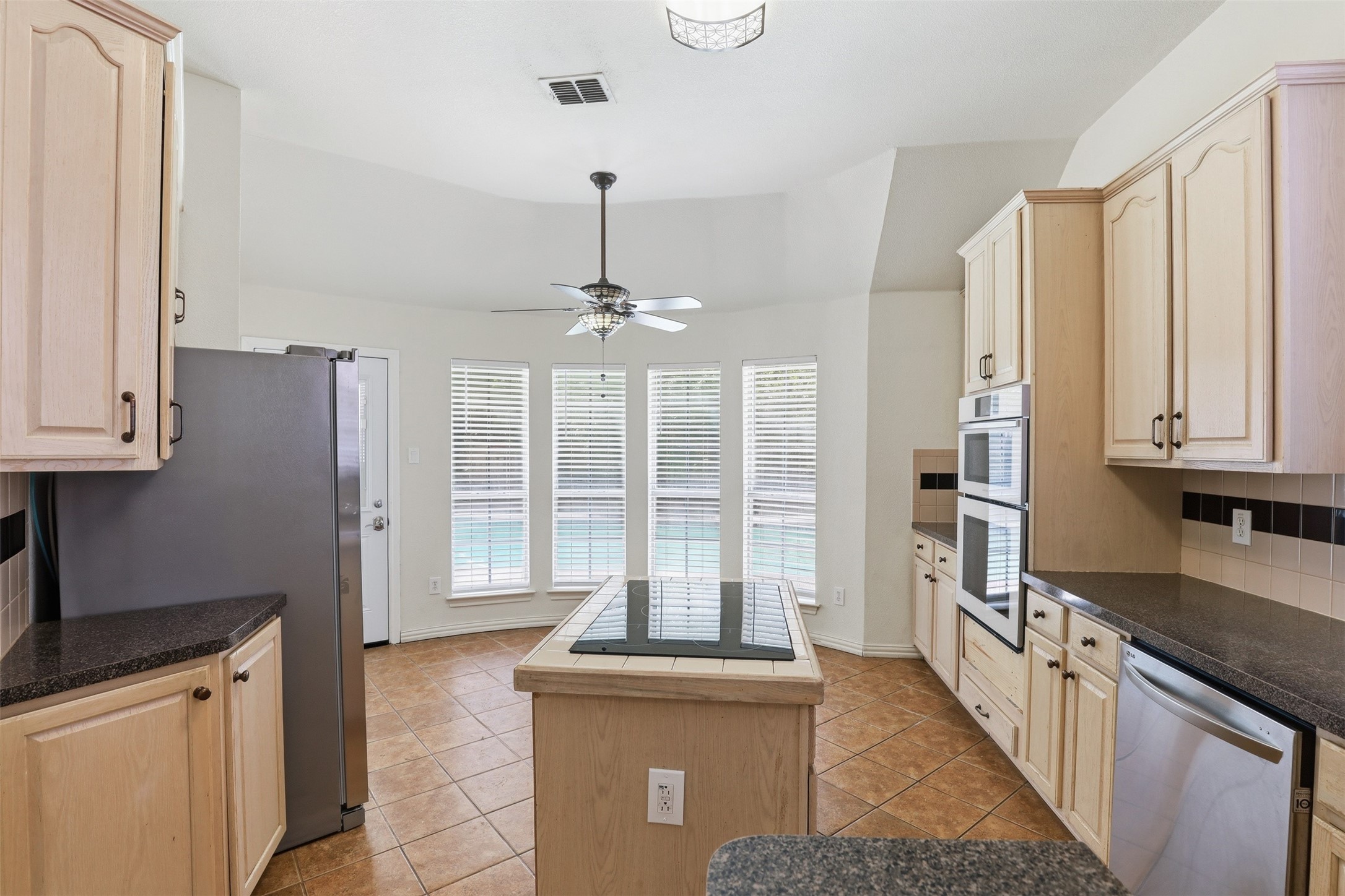 6320 Merritt Way Court Arlington TX 76018