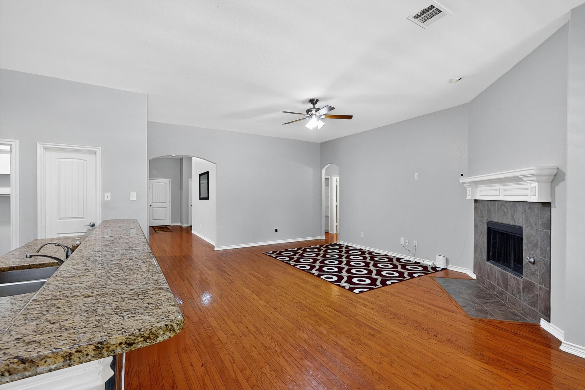 8313 Loma Alta Trail Mckinney TX 75070