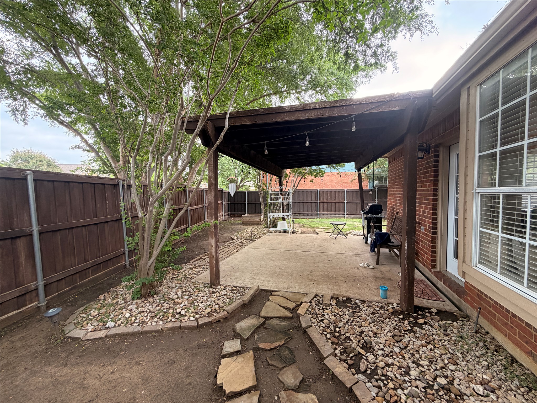 8640 Woodcreek Drive Irving TX 75063