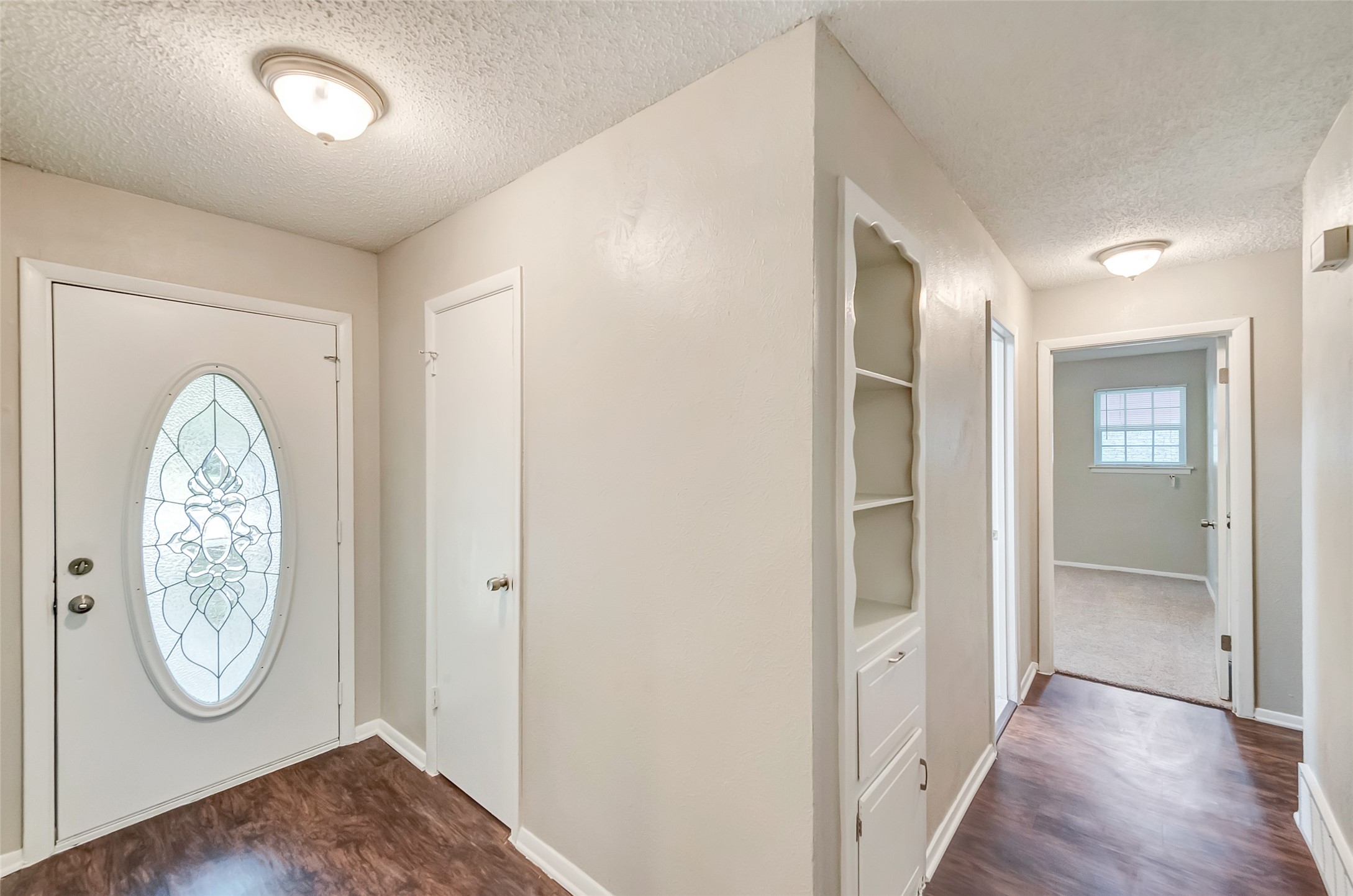 2833 Kingsbury Avenue Richland Hills TX 76118