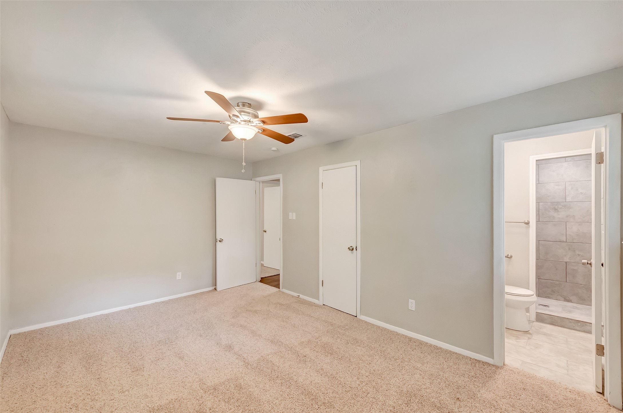 2833 Kingsbury Avenue Richland Hills TX 76118