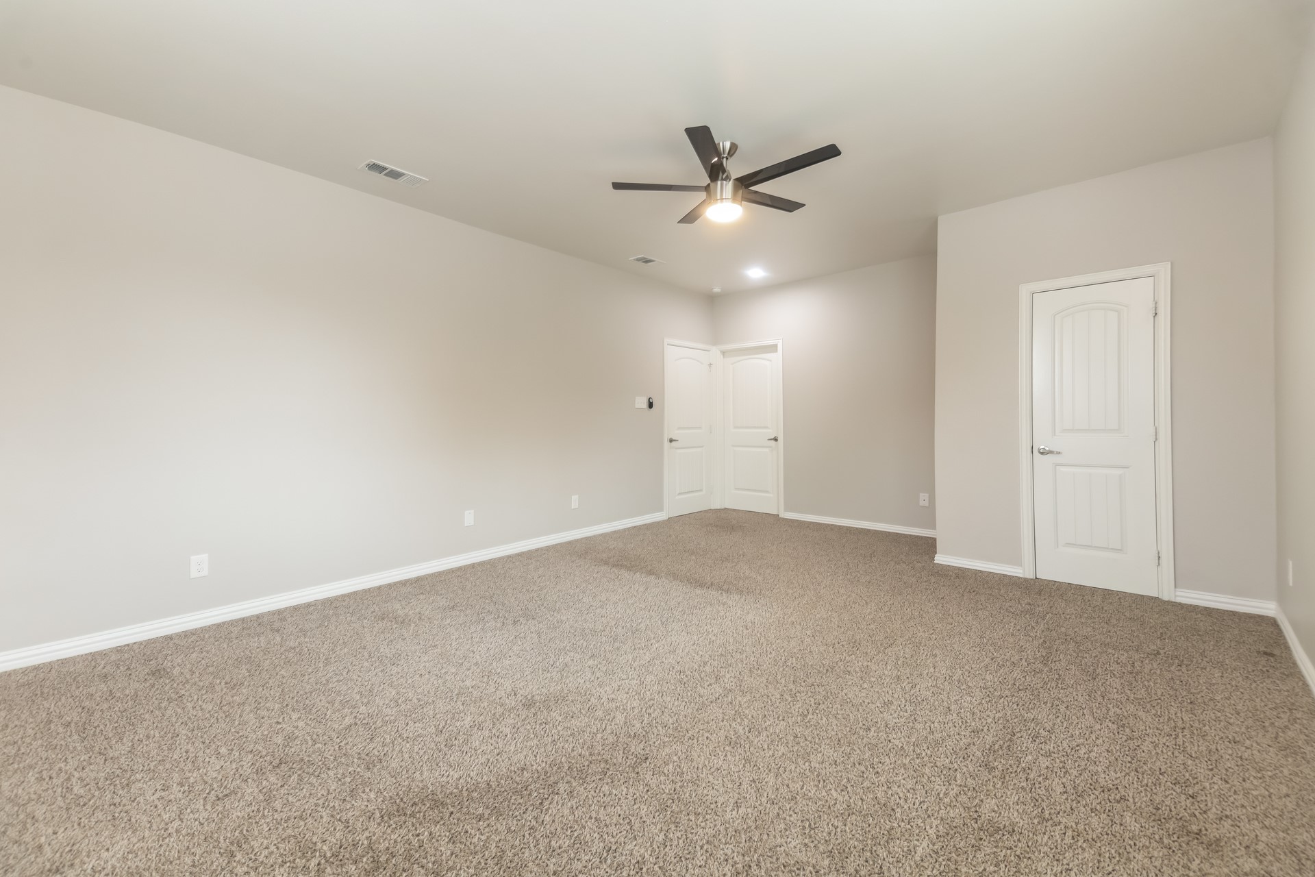 4030 Vineyard Drive Dallas TX 75212