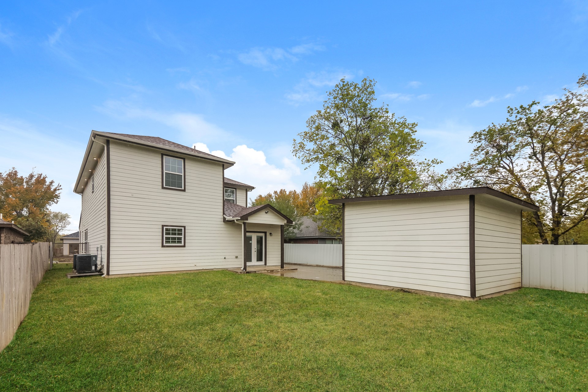 4030 Vineyard Drive Dallas TX 75212