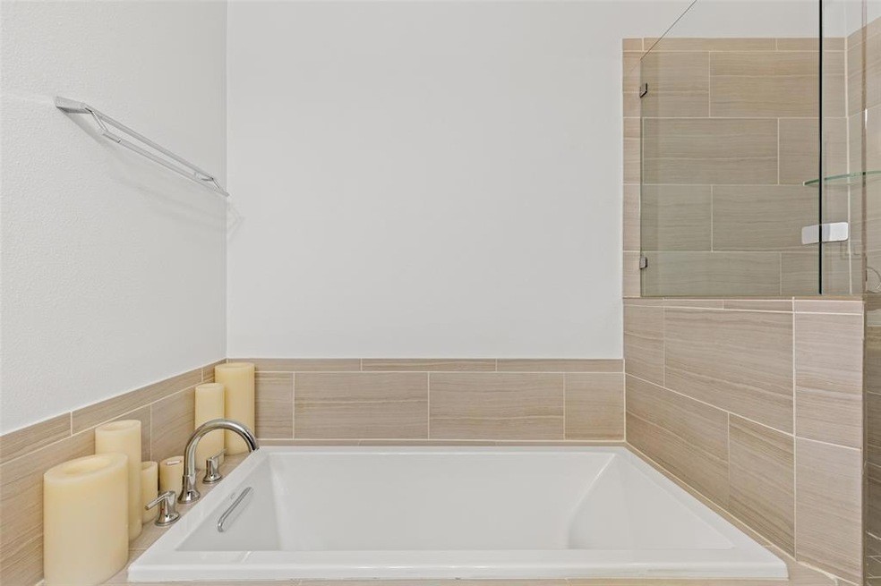 5924 Hudson Street Dallas TX 75206