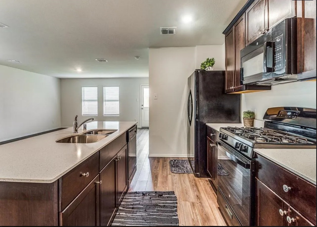 401 Everglades Street Princeton TX 75407