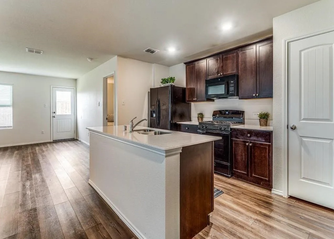 401 Everglades Street Princeton TX 75407