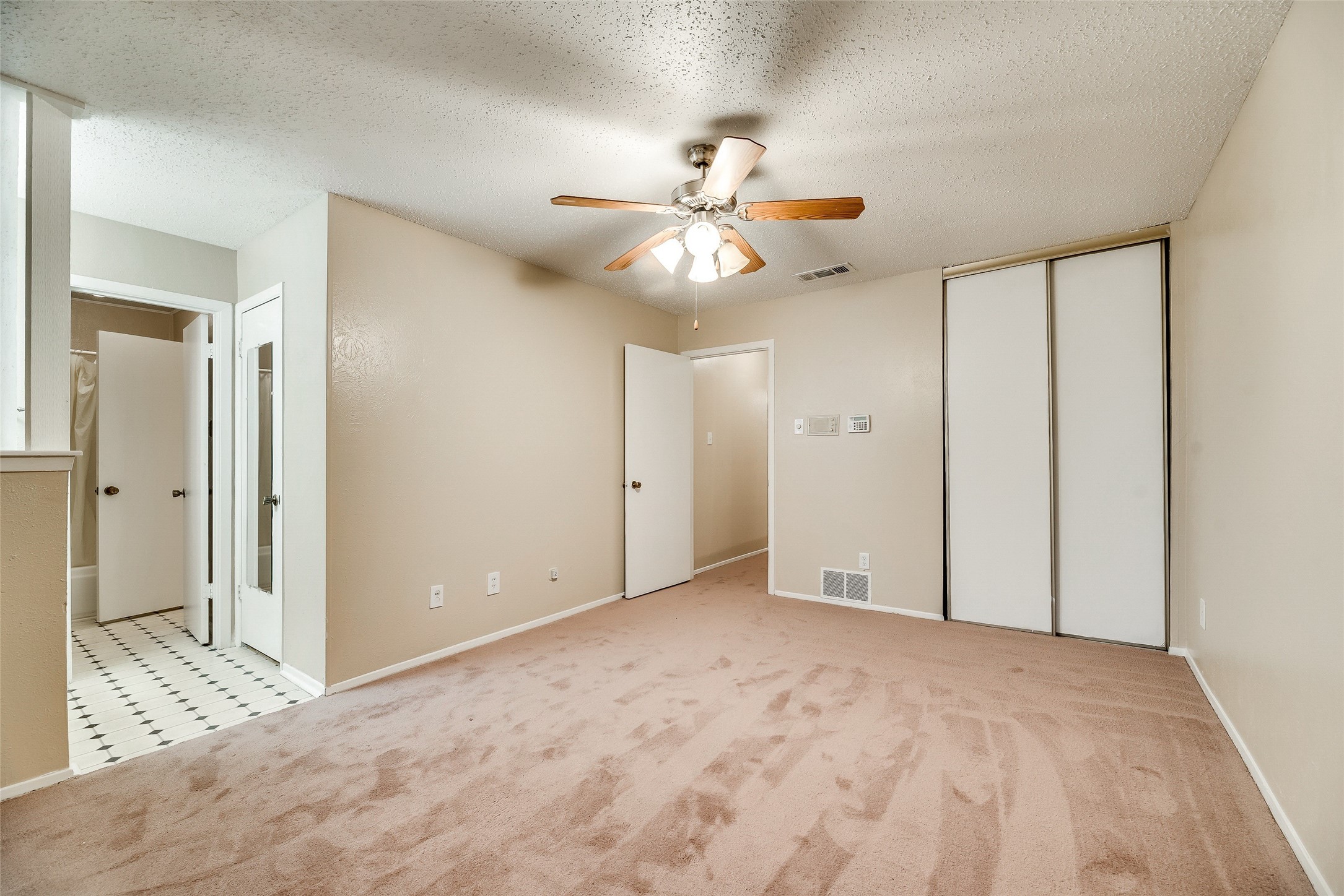 3101 Duck Creek Parkway Garland TX 75044