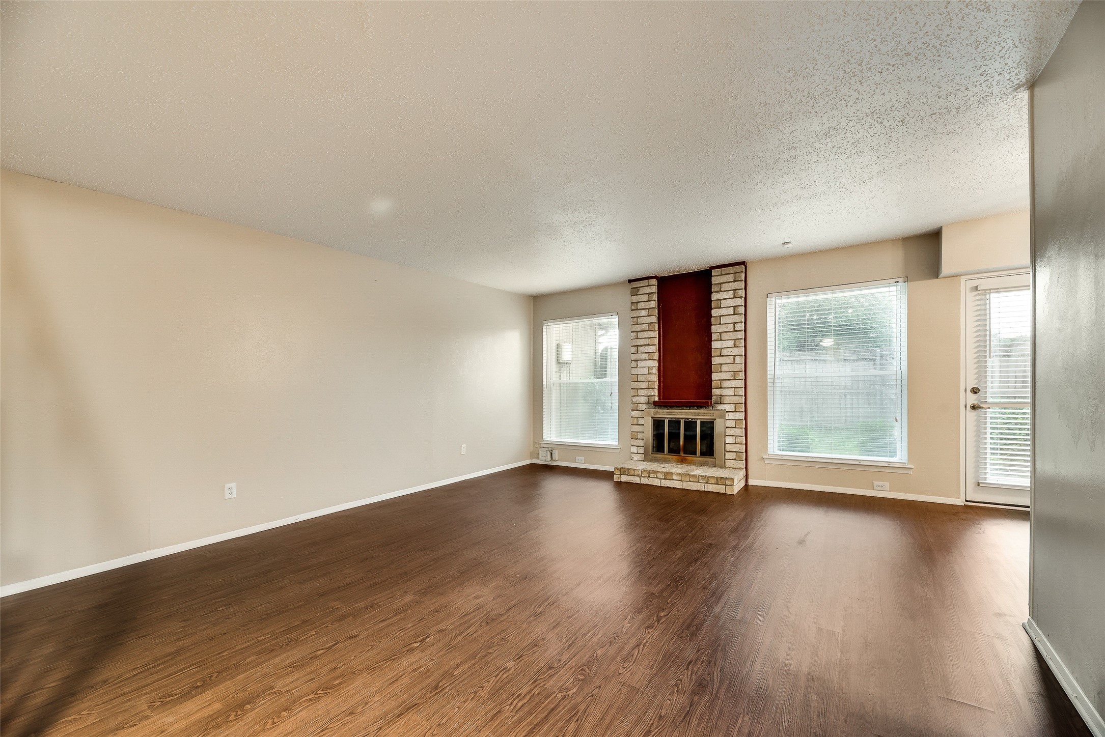 3101 Duck Creek Parkway Garland TX 75044