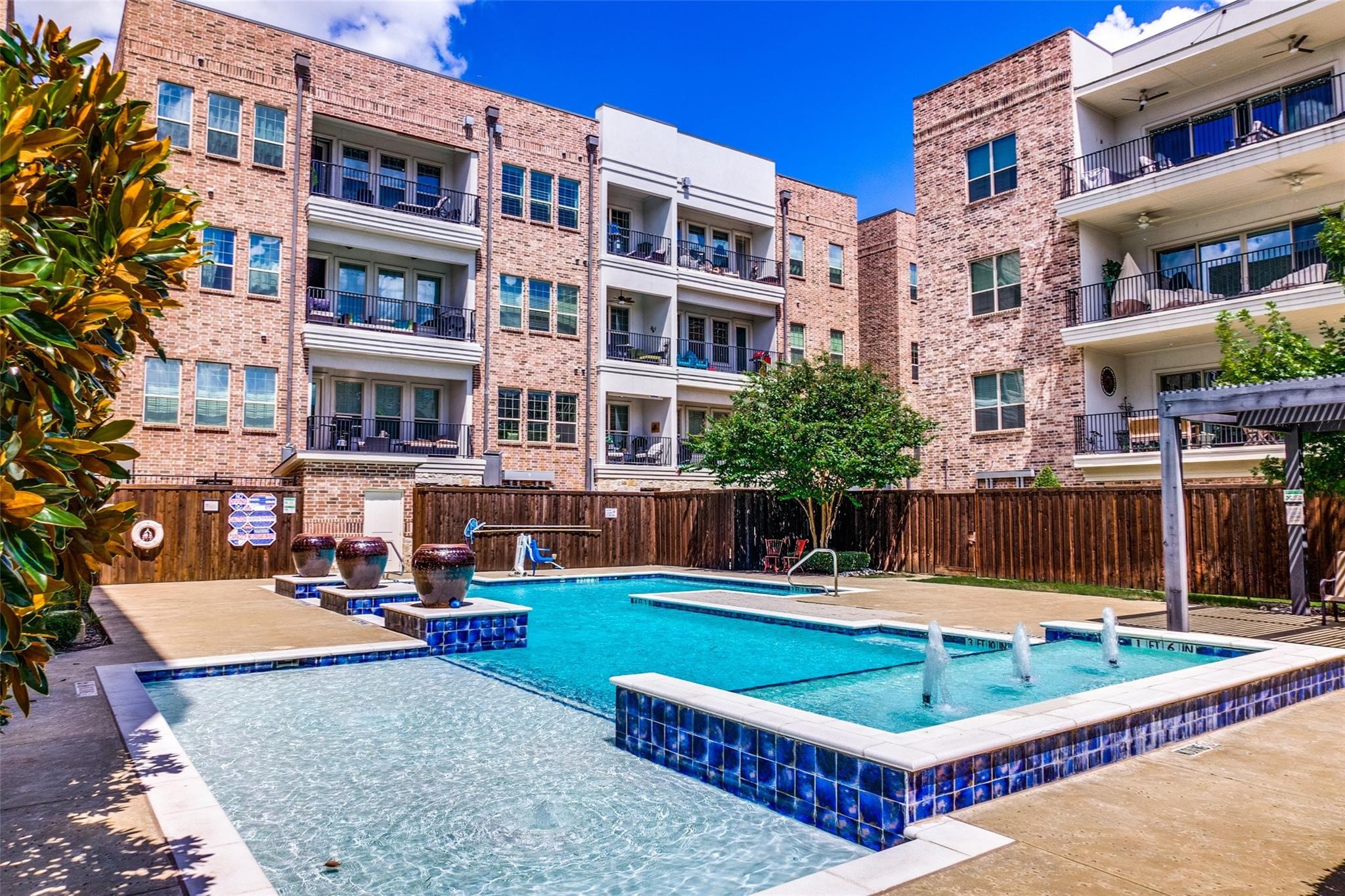 5015 Meridian Lane Addison TX 75001