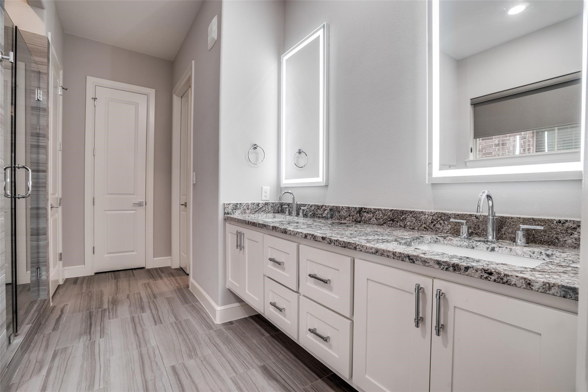 5015 Meridian Lane Addison TX 75001