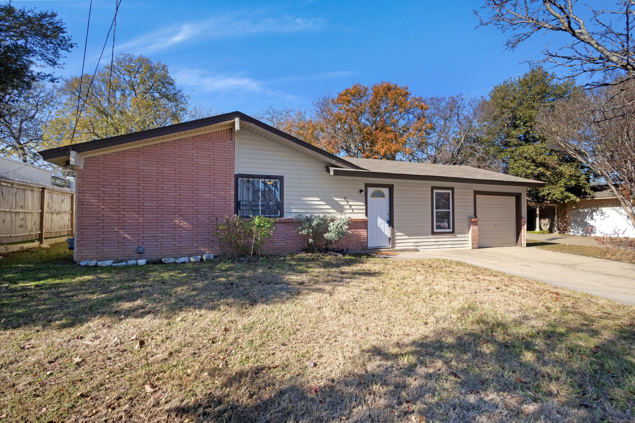 2821 N Bell Avenue Denton TX 76209