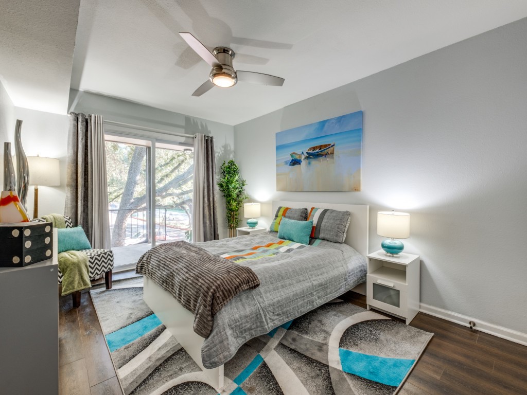 5234 Fleetwood Oaks Avenue Dallas TX 75235