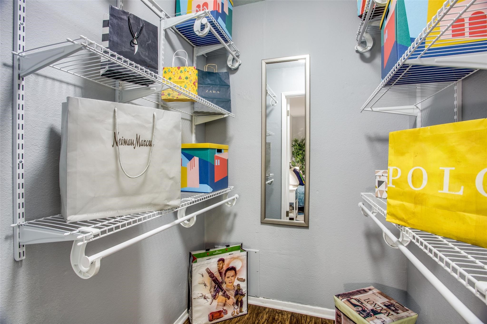 5234 Fleetwood Oaks Avenue Dallas TX 75235