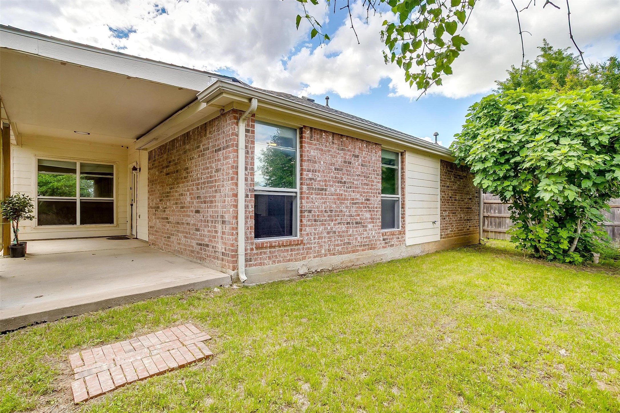 12217 Shadow Wood Trail Fort Worth TX 76028