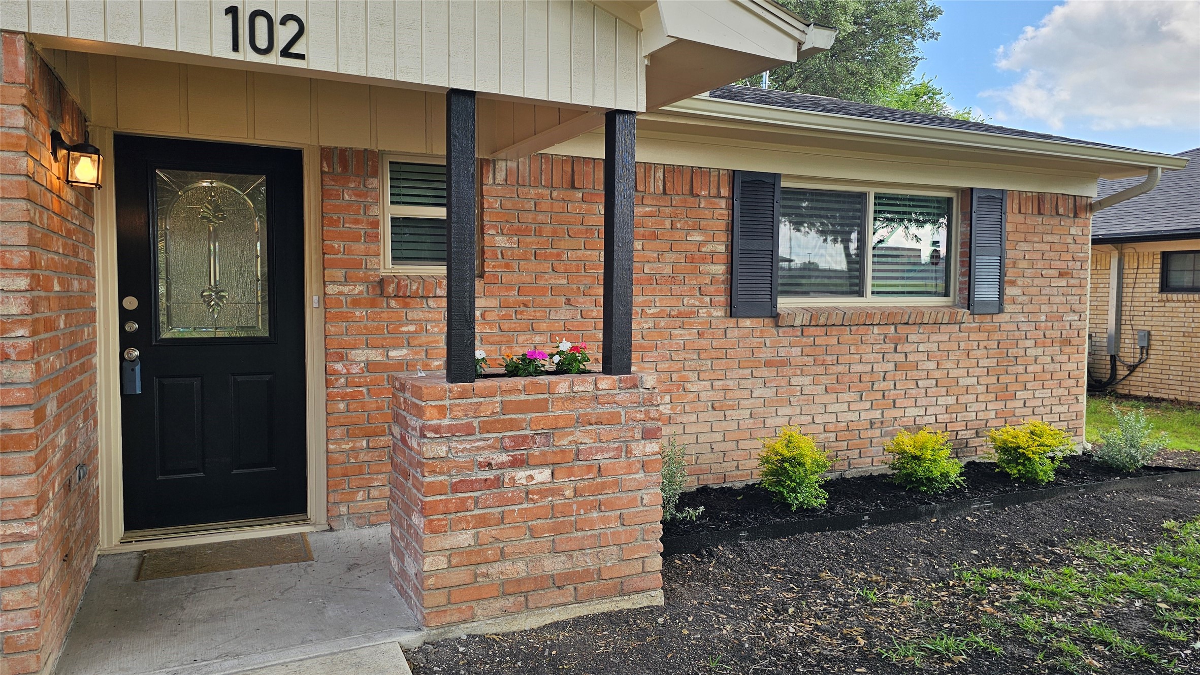 102 Cherokee Circle Waxahachie TX 75165