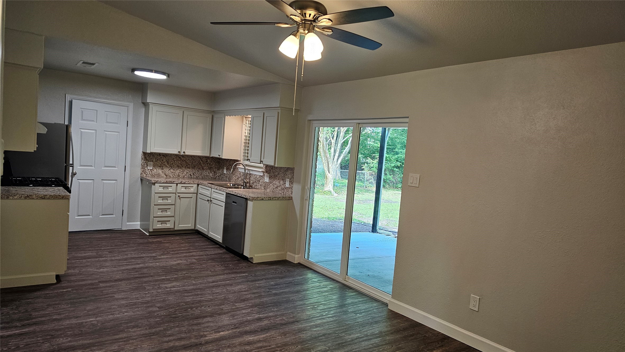 102 Cherokee Circle Waxahachie TX 75165