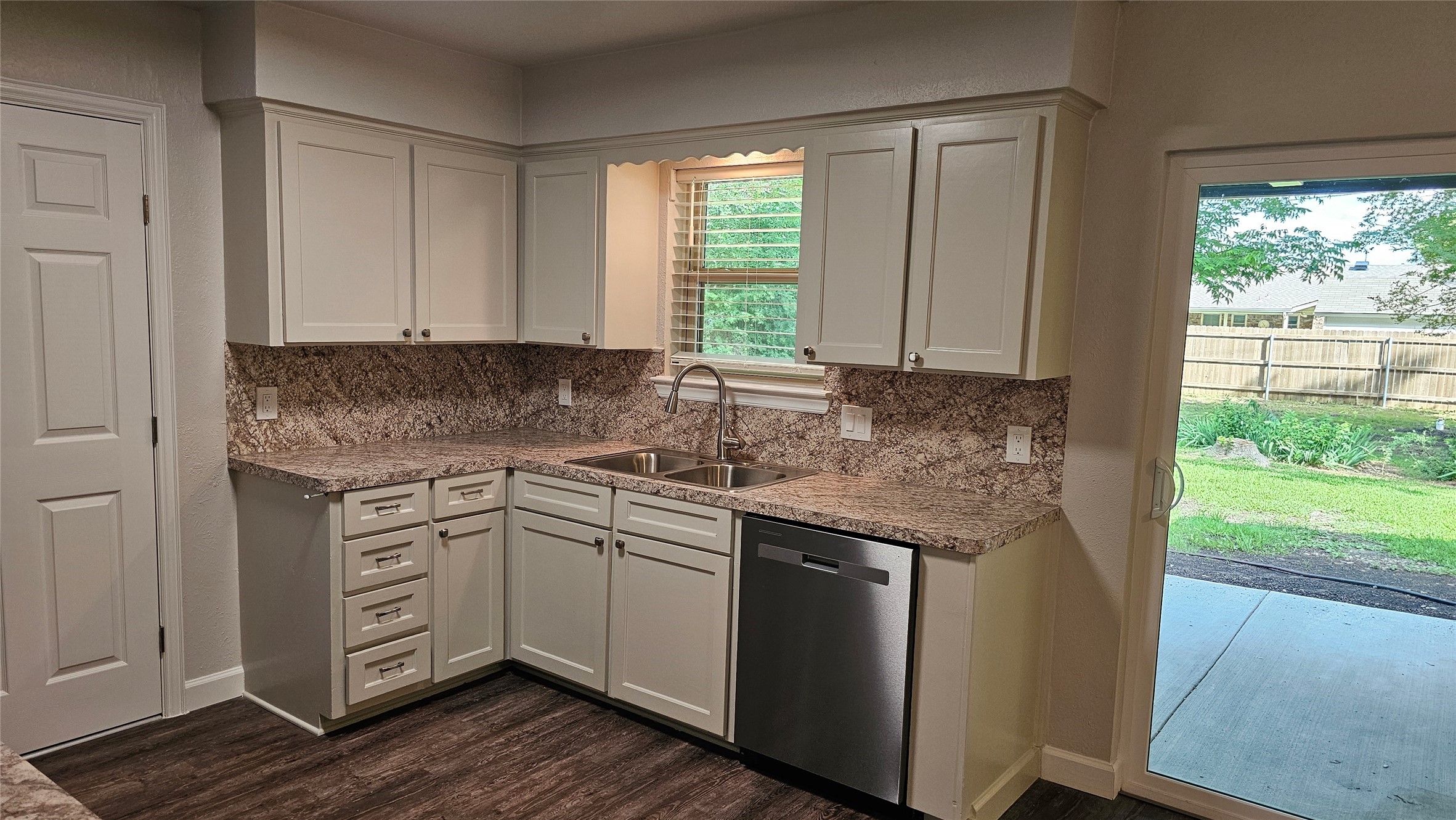 102 Cherokee Circle Waxahachie TX 75165