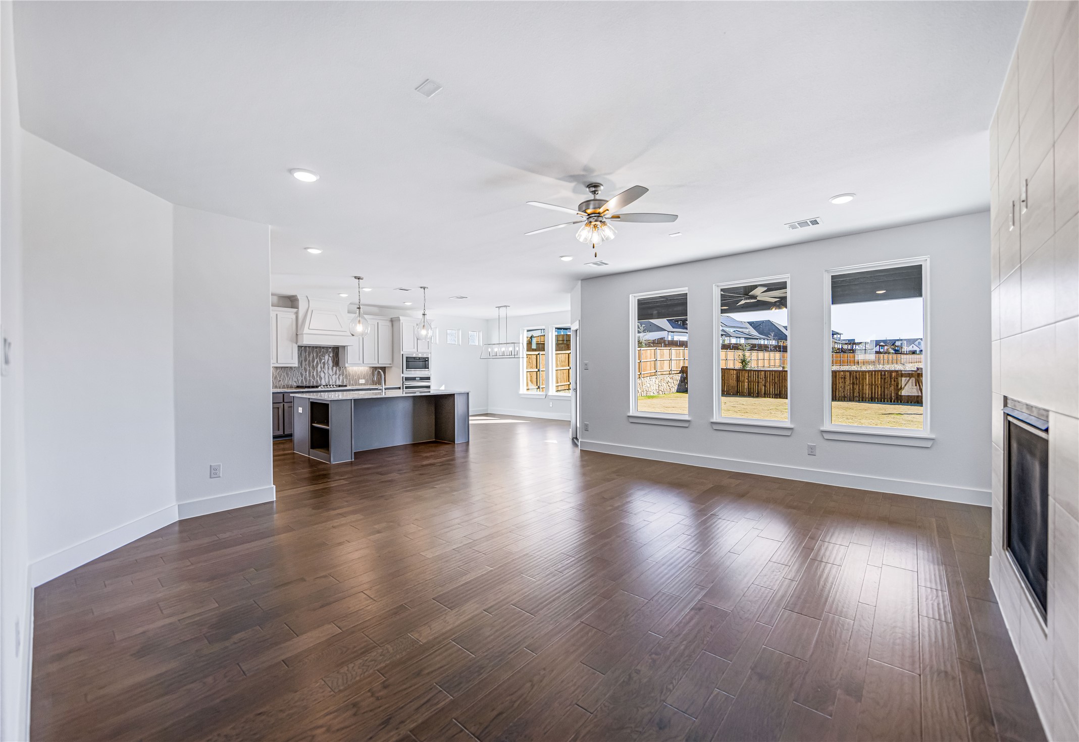 7129 Aves Fort Worth TX 76179