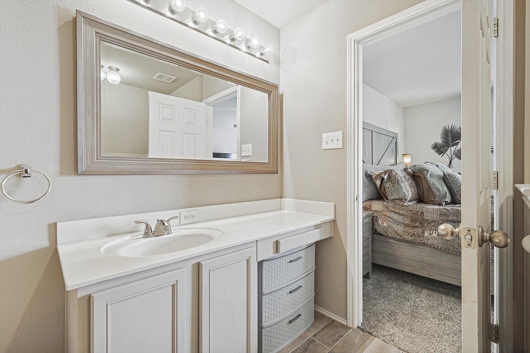 4064 Kyndra Circle Richardson TX 75082
