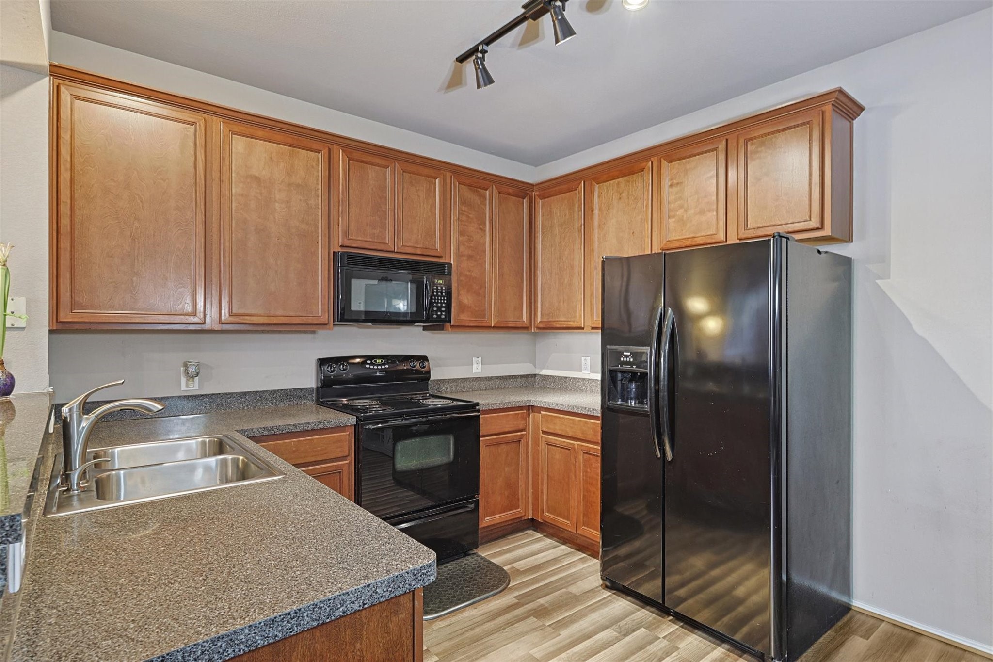 4064 Kyndra Circle Richardson TX 75082