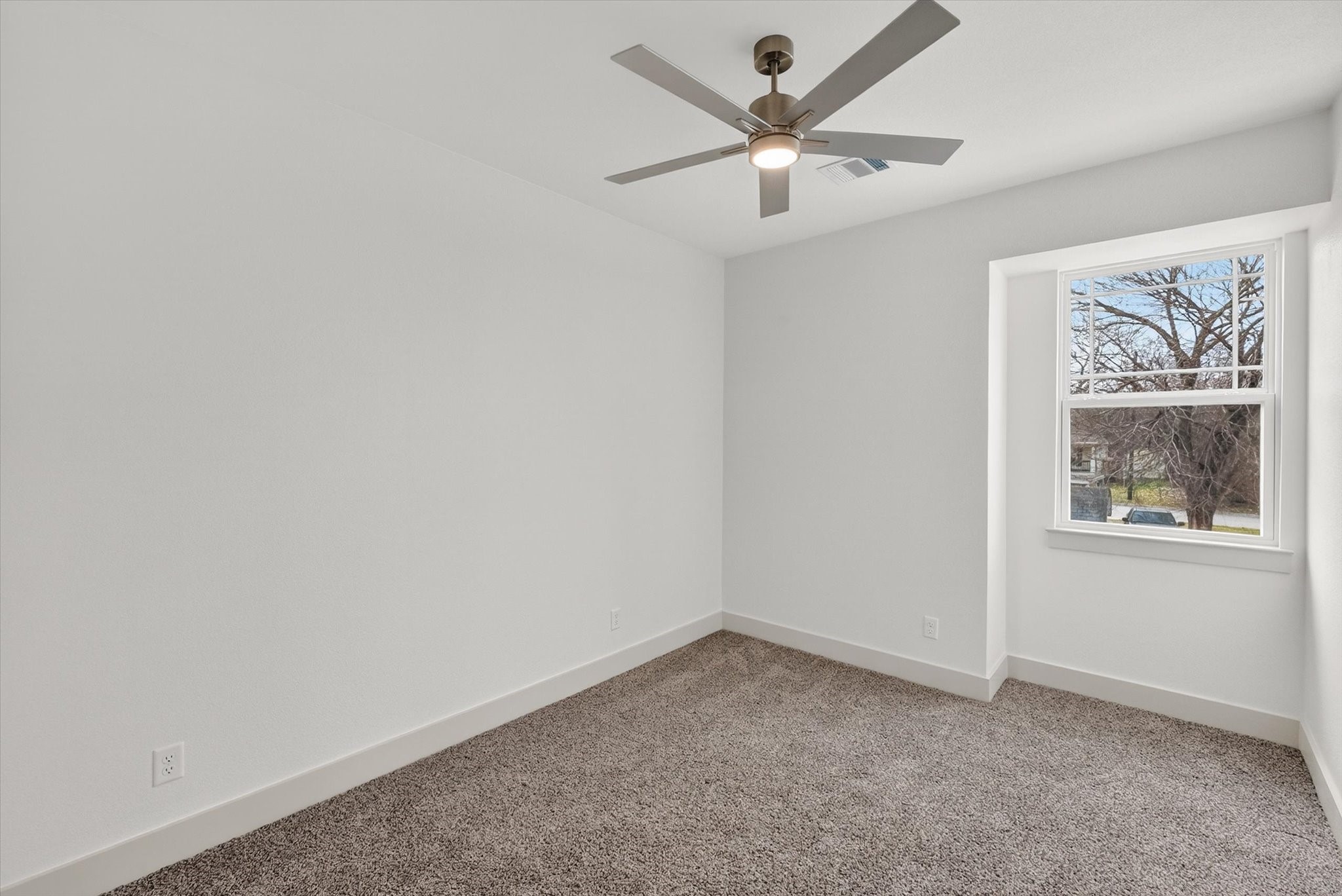 502 E Kimball Street Mansfield TX 76063