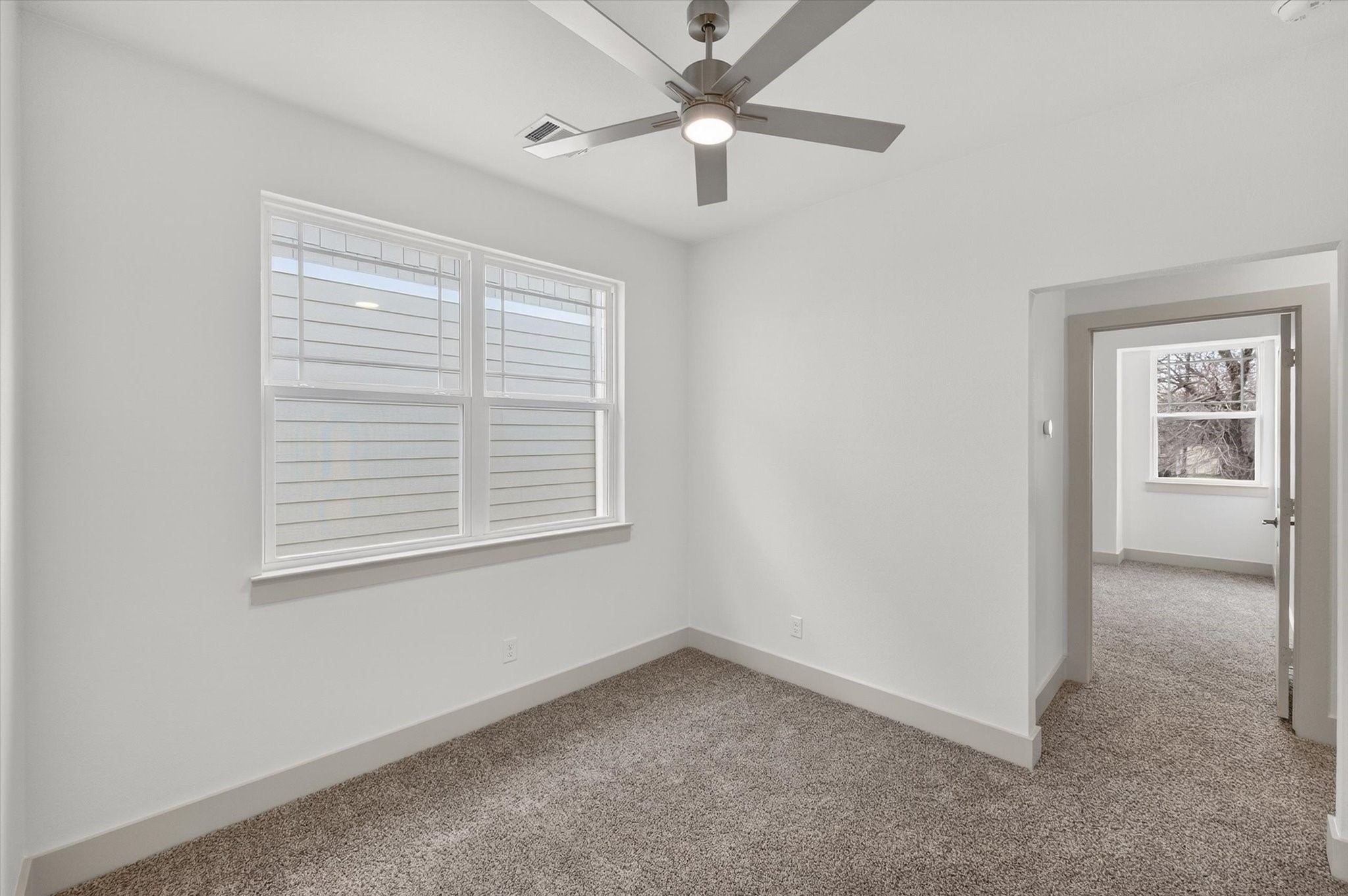 502 E Kimball Street Mansfield TX 76063
