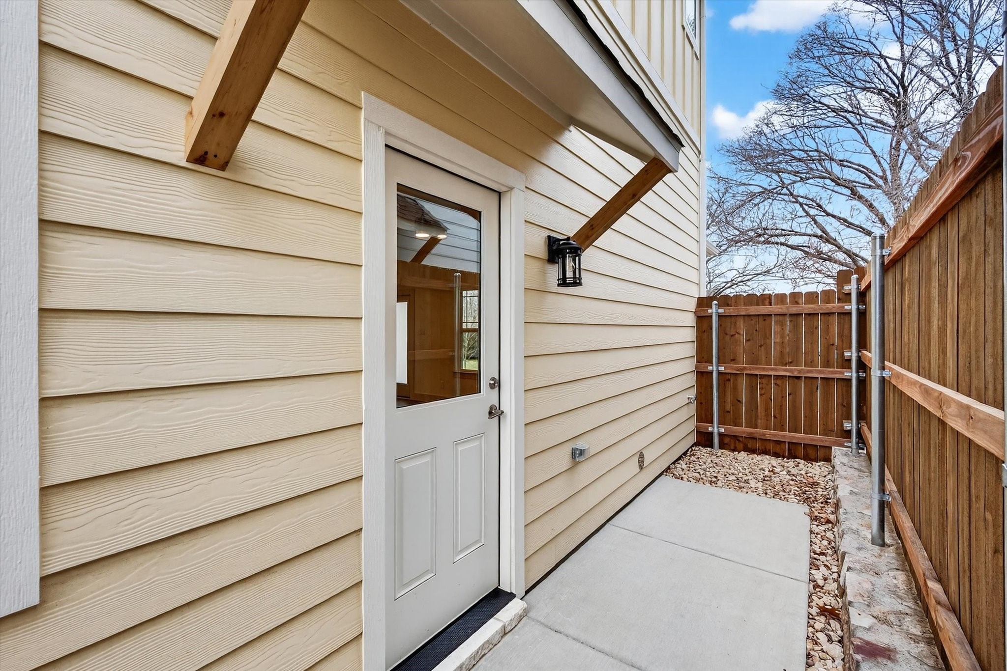 502 E Kimball Street Mansfield TX 76063