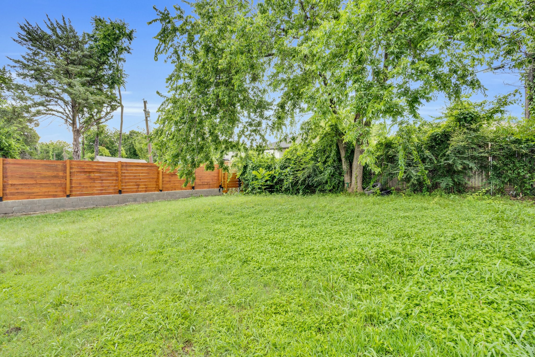 2520 Fatima Avenue Dallas TX 75241