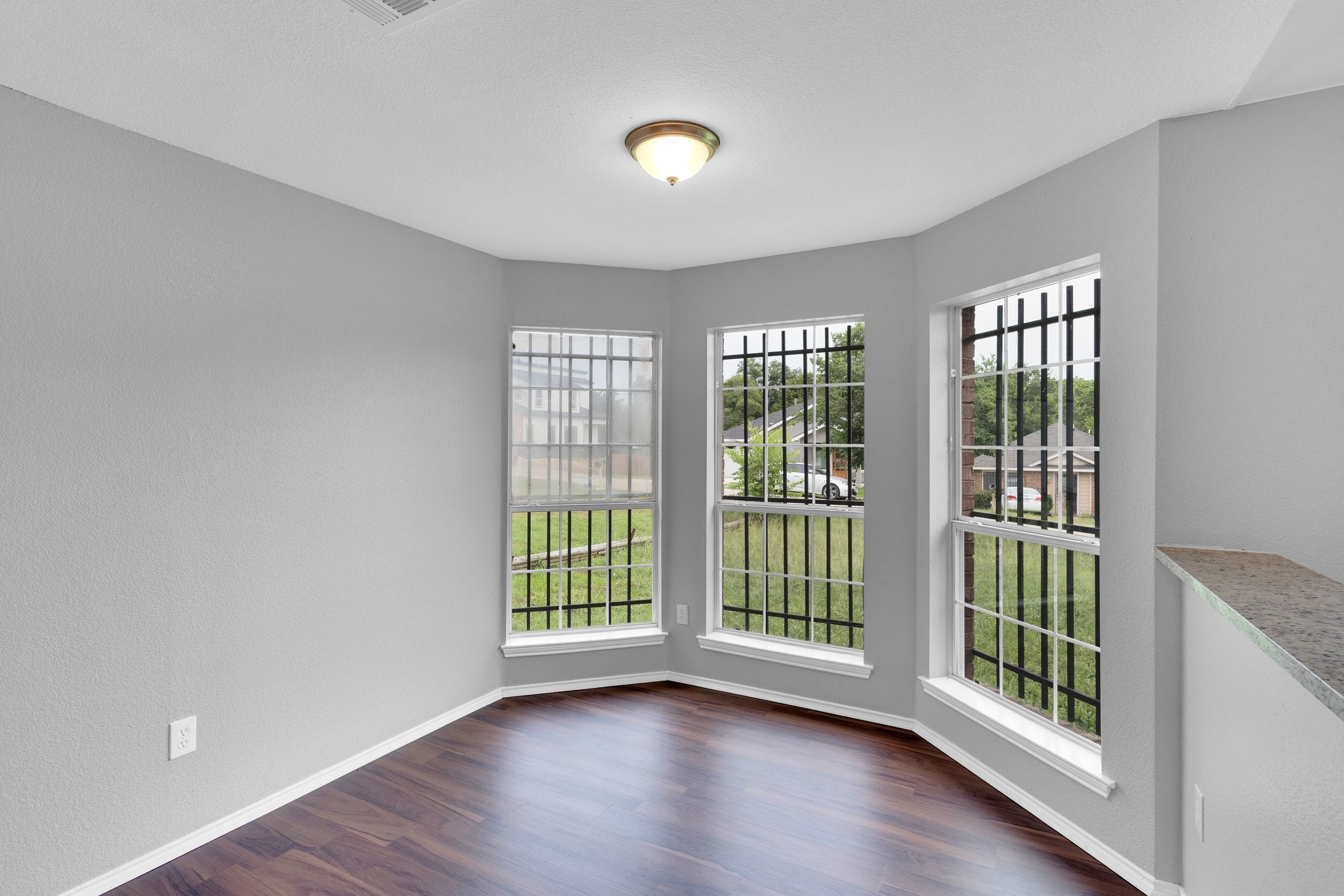 2520 Fatima Avenue Dallas TX 75241