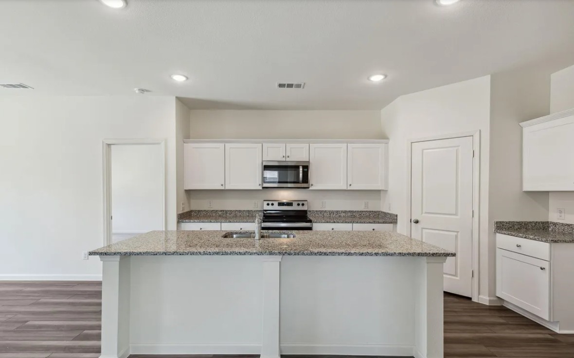 1664 Hossler Trail Fort Worth TX 76052