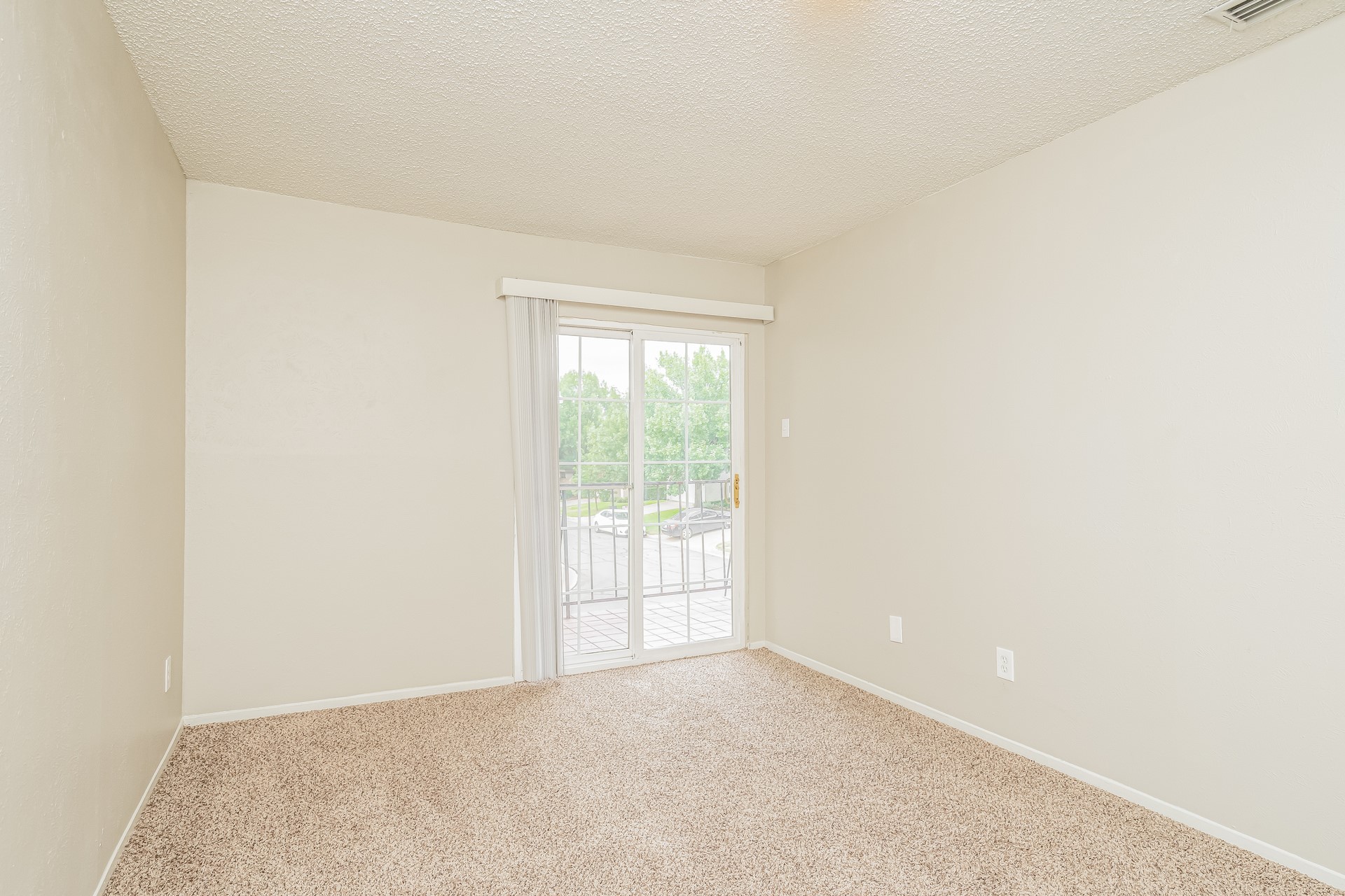 2014 Greencove Drive Arlington TX 76012