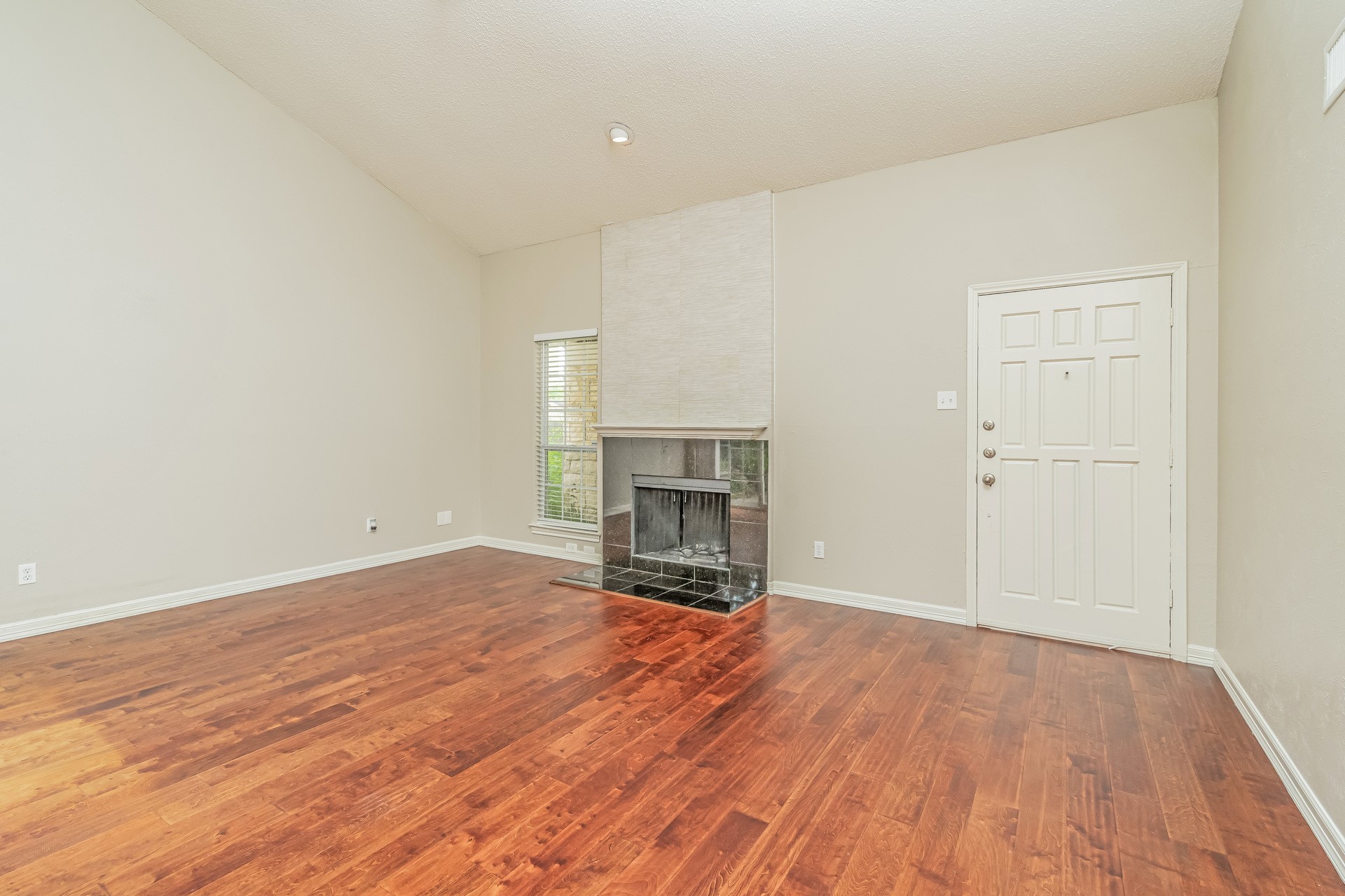 2014 Greencove Drive Arlington TX 76012