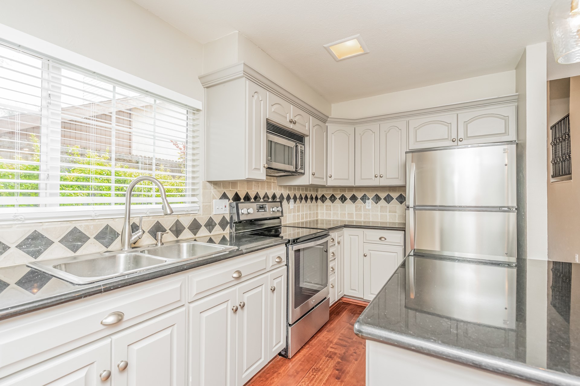 2014 Greencove Drive Arlington TX 76012