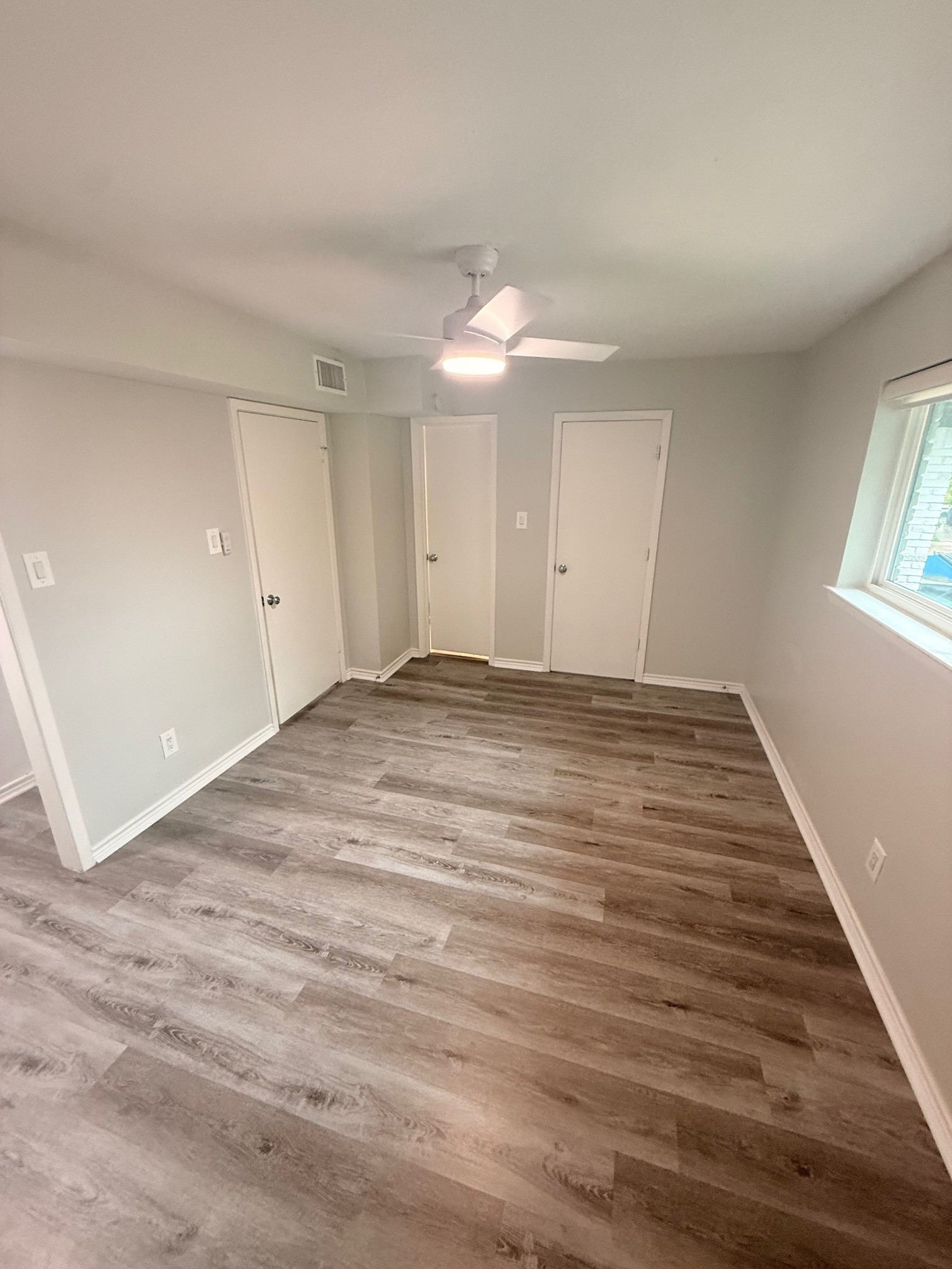 3933 Inwood Road Dallas TX 75209
