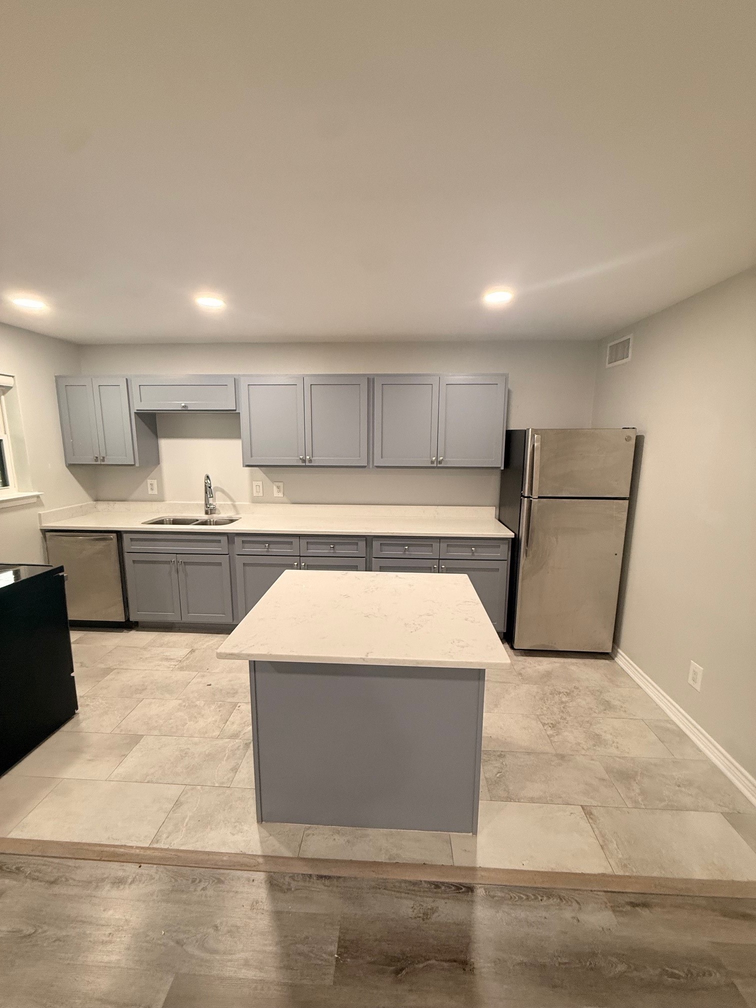 3933 Inwood Road Dallas TX 75209