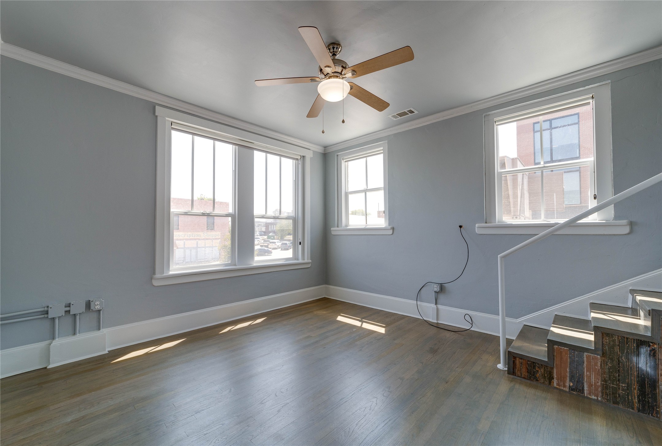 703 W Magnolia Avenue Fort Worth TX 76104