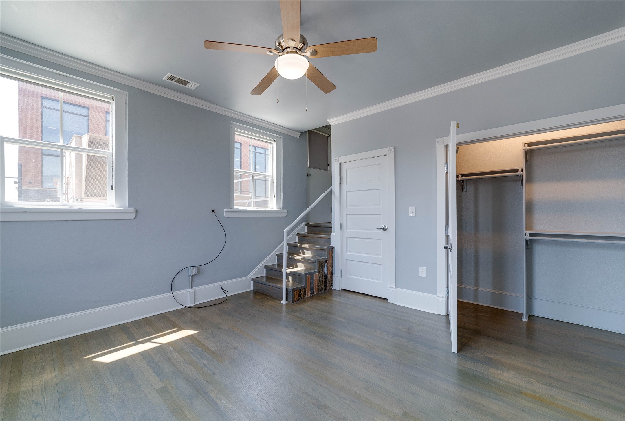 703 W Magnolia Avenue Fort Worth TX 76104