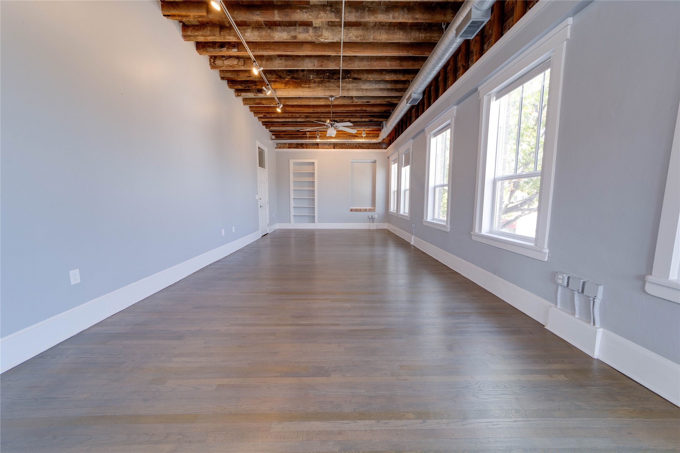 703 W Magnolia Avenue Fort Worth TX 76104