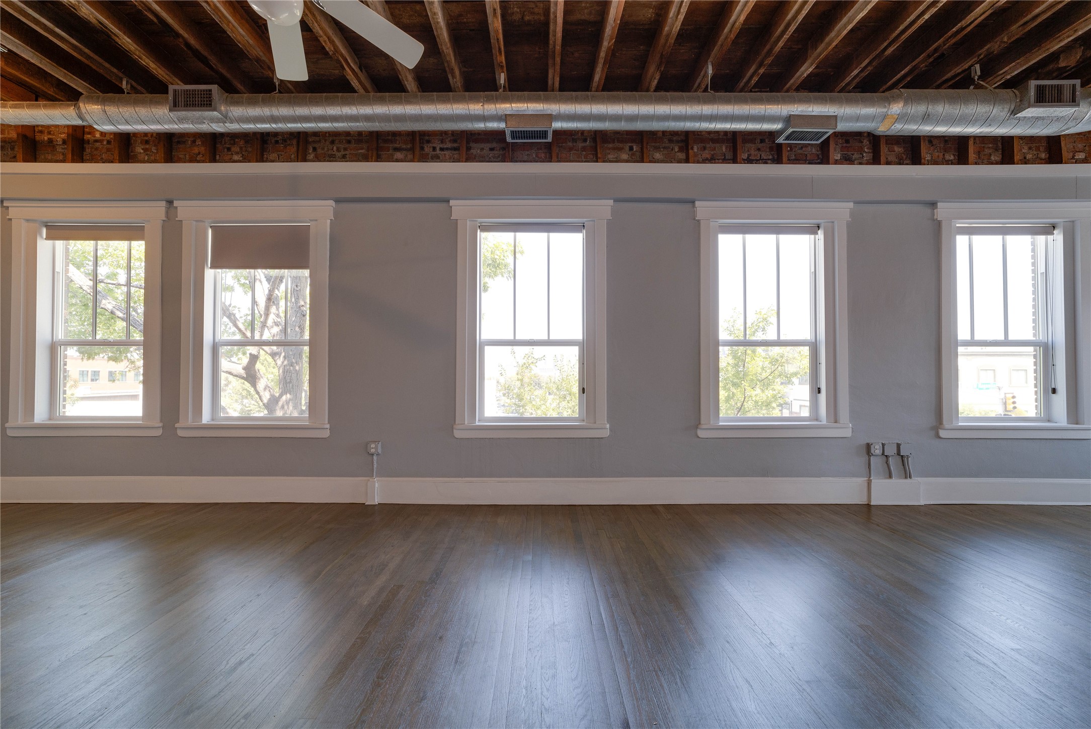 703 W Magnolia Avenue Fort Worth TX 76104