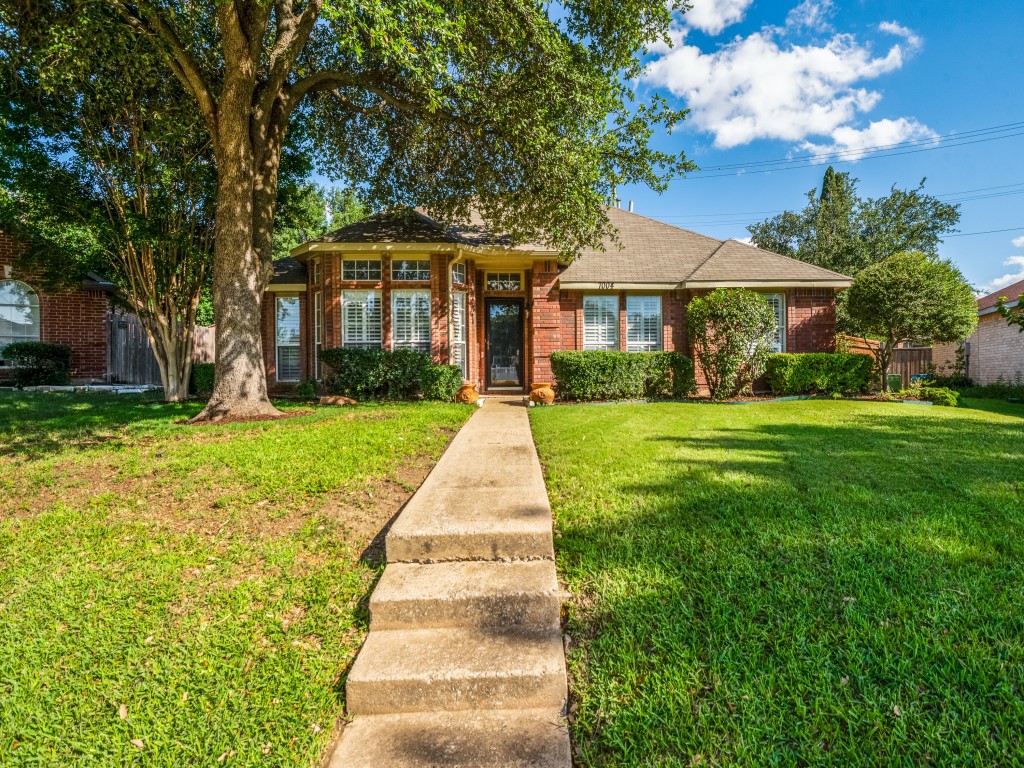 7004 Sample Drive The Colony TX 75056