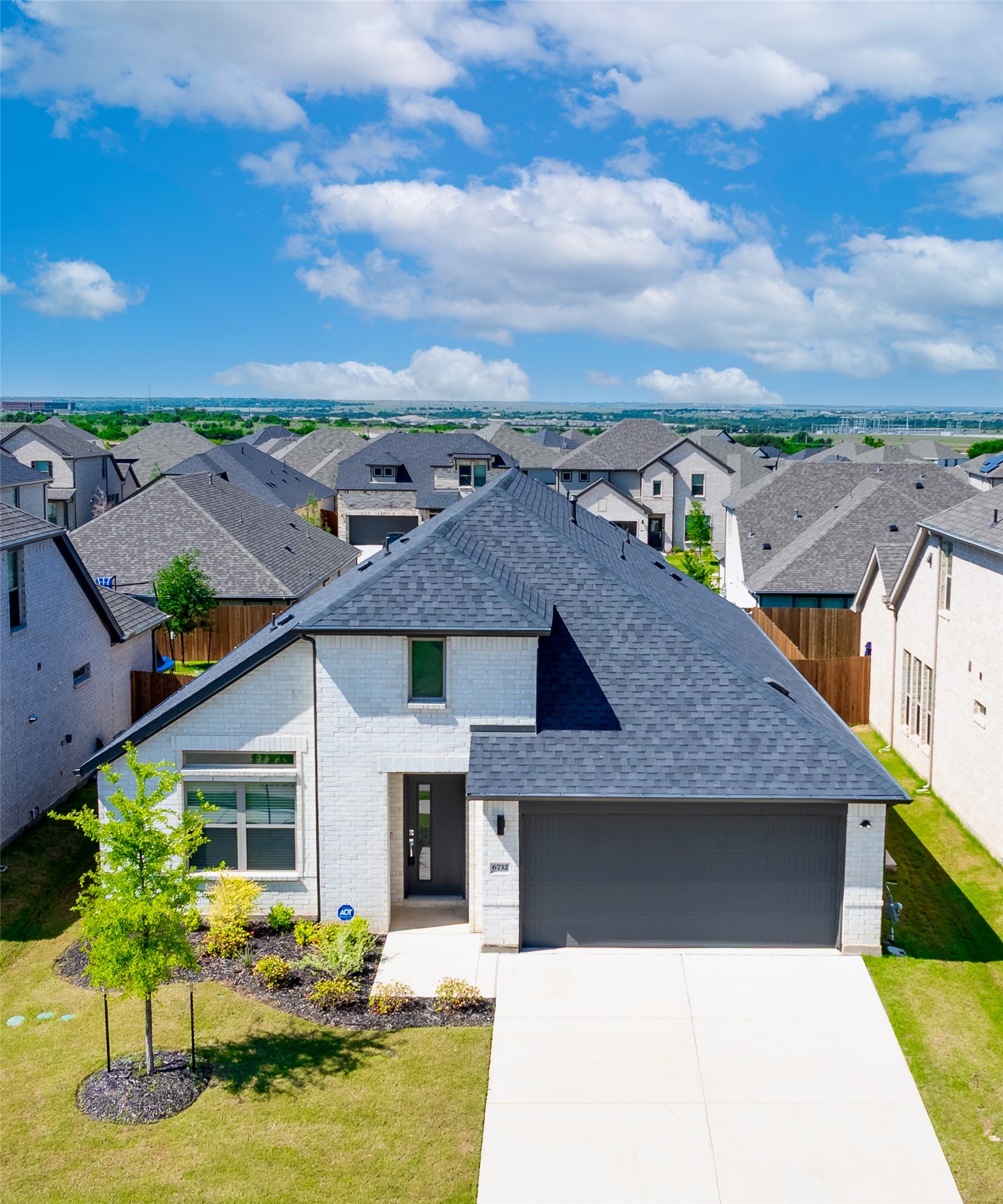 6732 Denim Drive Fort Worth TX 76036