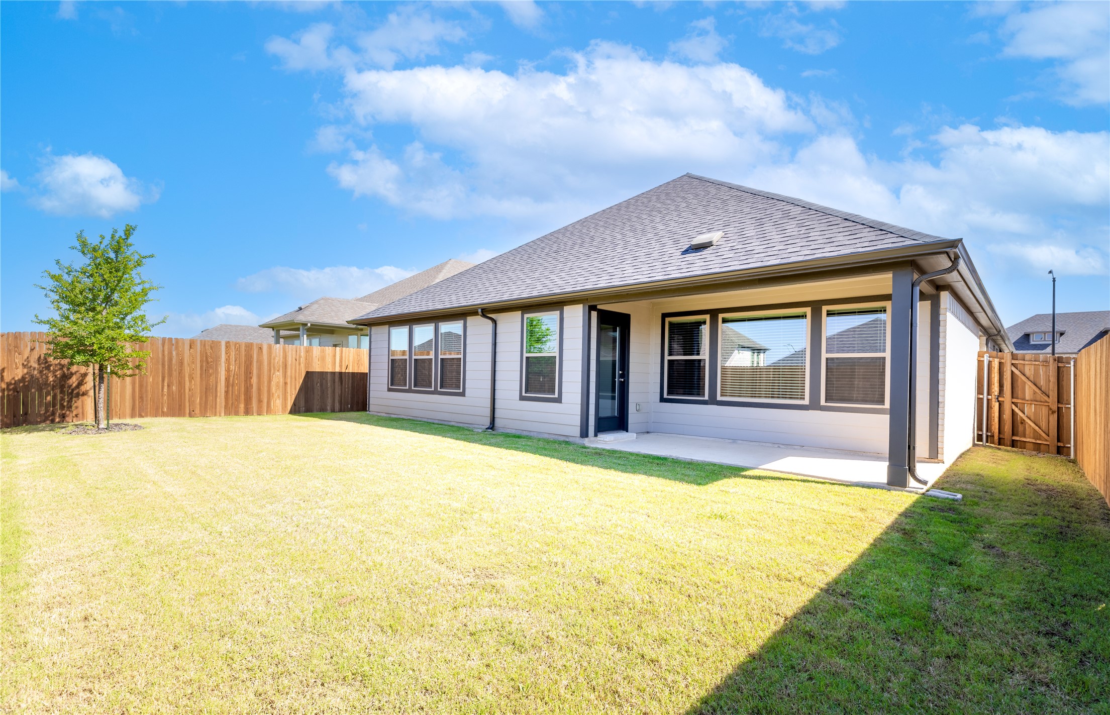 6732 Denim Drive Fort Worth TX 76036
