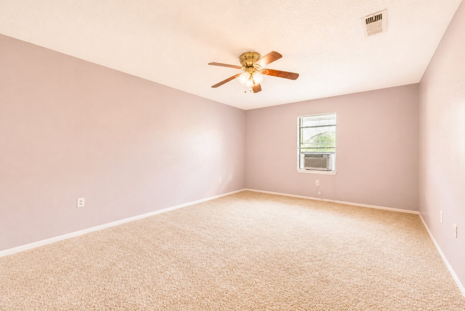 7425 Us 287 Highway Arlington TX 76001