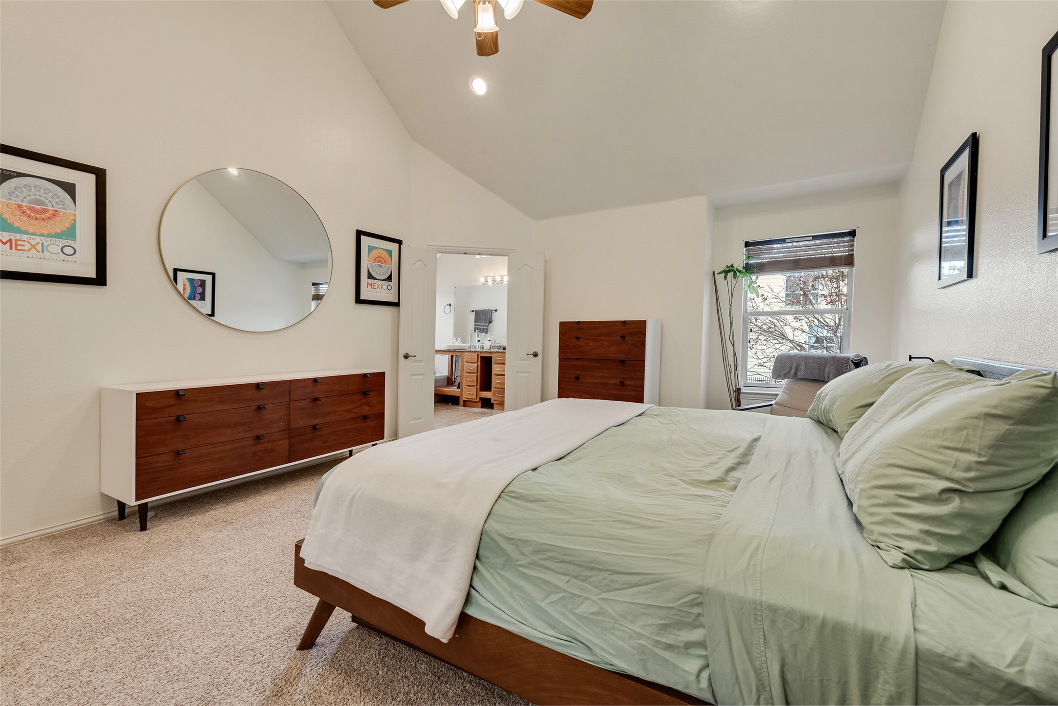 5735 Richmond Avenue Dallas TX 75206