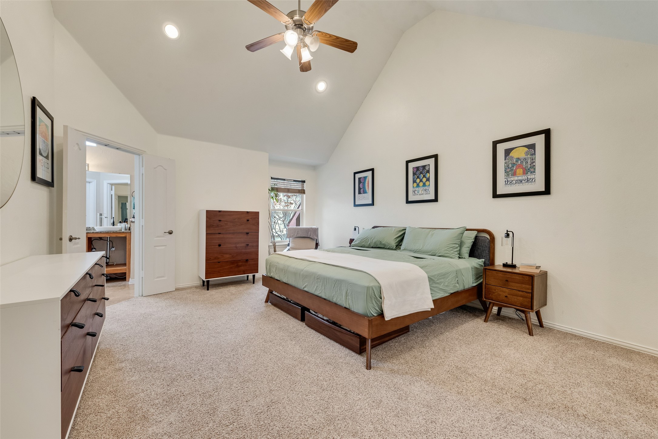 5735 Richmond Avenue Dallas TX 75206